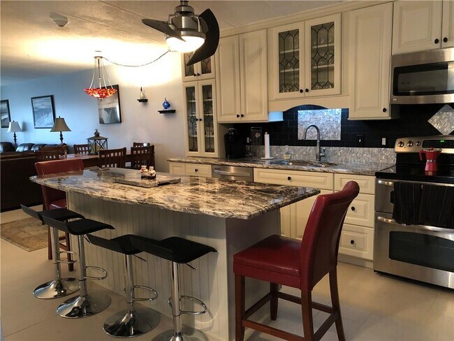 Photo - 1316 Capella S Unit 1316