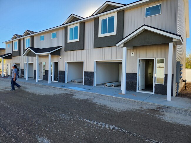 Photo - 4755 Burley Dr