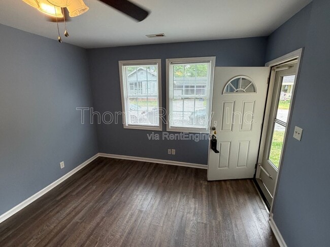 Photo - 704 Pinehaven Dr