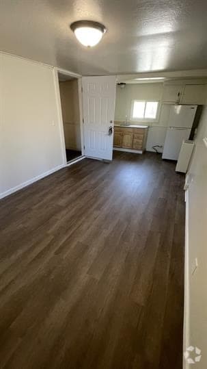 Building Photo - 36 Dewey St Rental