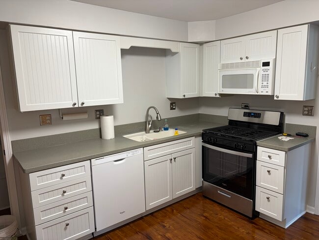 Photo - 104 McKinley St Unit McKinley 1st floor apt