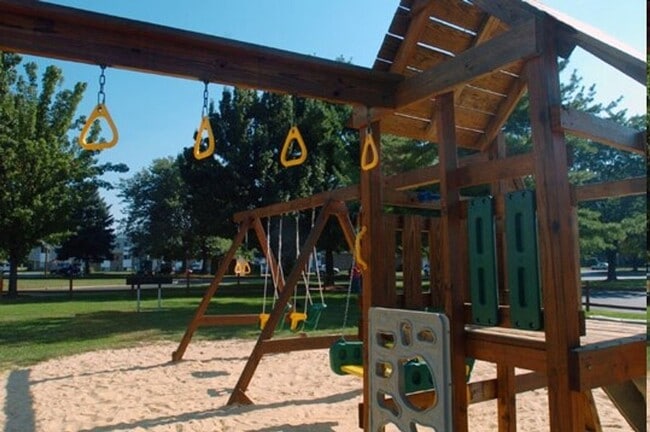 Photo - Shillington Commons