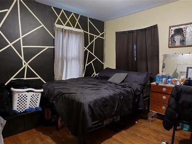 Photo - 868 W Center St