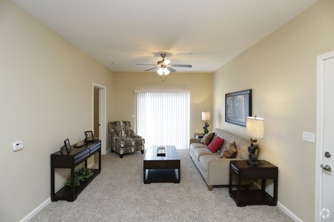 2 Bedroom / Living Room
