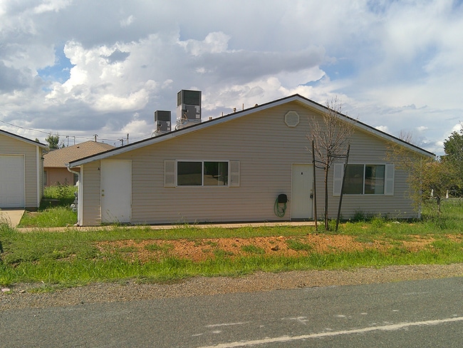 3818 Vickie Ct Unit A