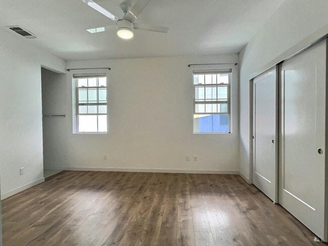 Photo - 475 Tailoff Ln