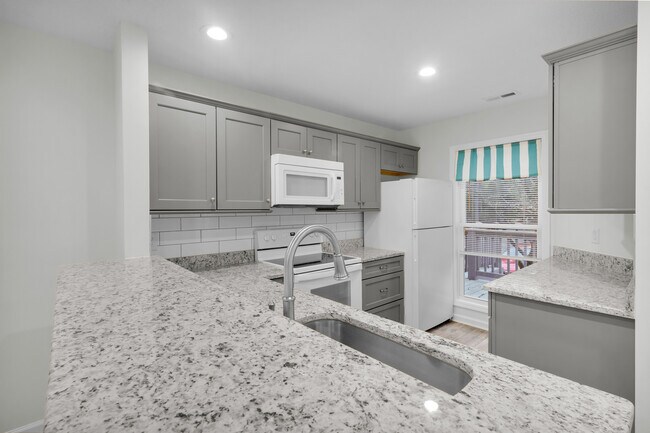 Photo - 7212 Windward Dr