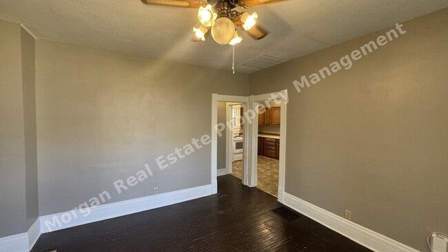 Photo - 1318 W 4th St