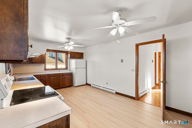 Photo - 16 Harold Ave Unit 2