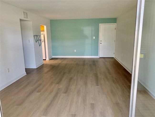 Photo - 21267 Gertrude Ave Unit 114