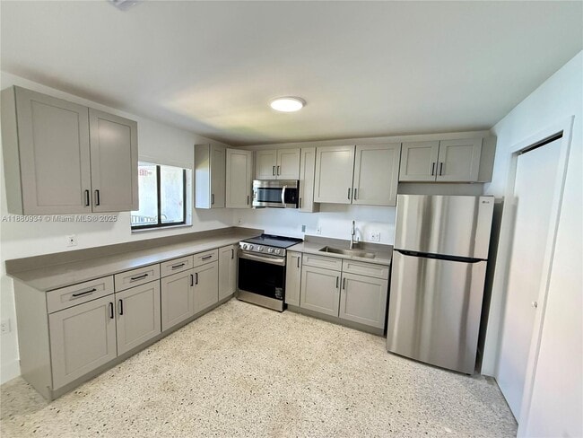 Photo - 180 NE 57th St Unit 16