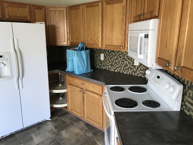 Building Photo - 5407 Rhyolite Way Rental