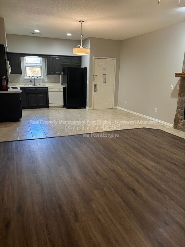 Photo - 56 Watkins Way Unit A