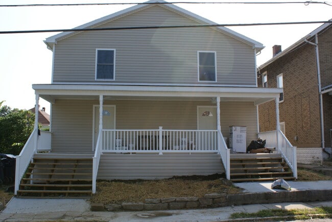 Building Photo - 245 Kingwood St Unit 245 Kingwood