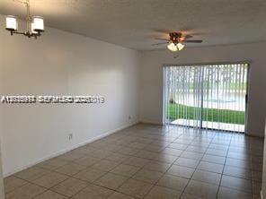 Photo - 895 Twin Lakes Dr Unit 1-F