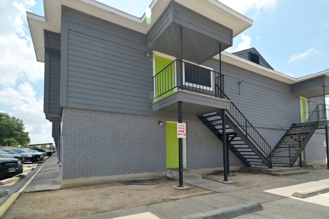 Photo - Lila Apartments