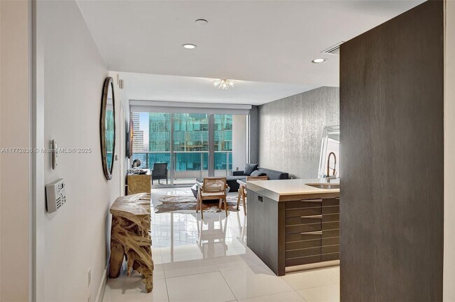 Photo - 200 Biscayne Blvd Way Unit 3509