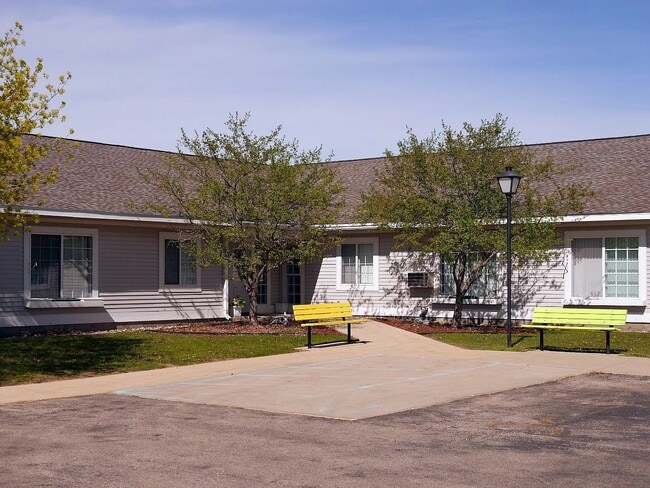 Photo - 6776 State St