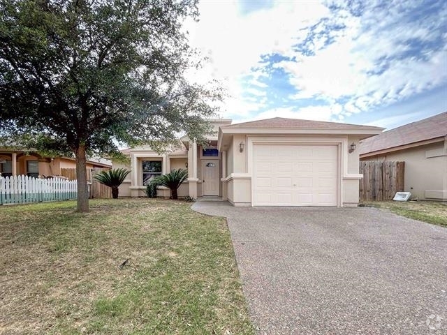 Building Photo - 2214 Old Spanish Trail Rental