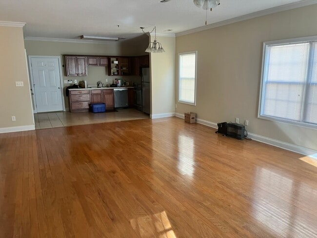 Photo - 10736 Meriwether Ln