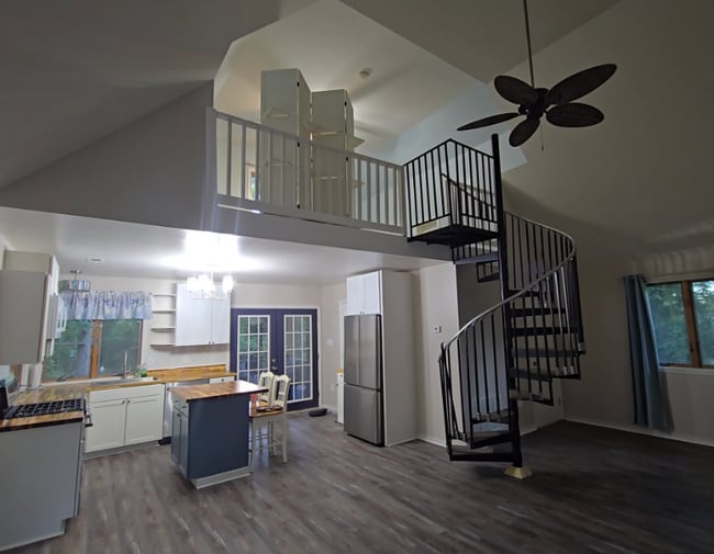 Photo - 14742 MacArthur Dr