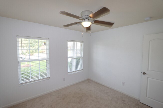 Photo - 31 Southfork Dr