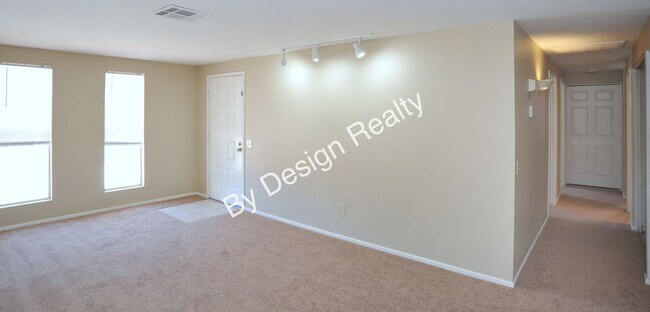 Photo - 7230 N Ulene Pl