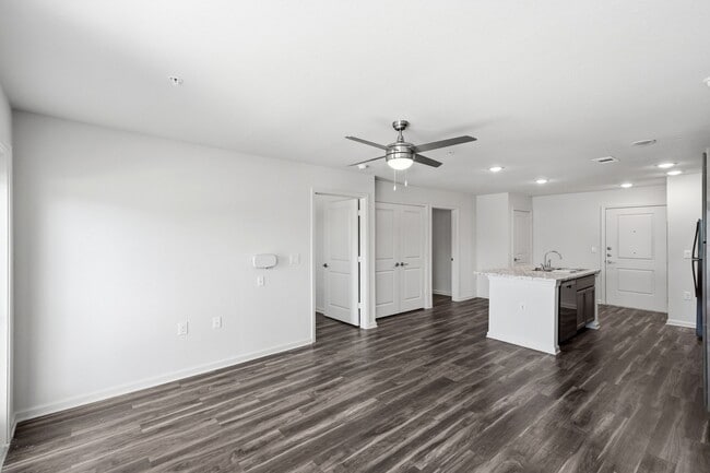 Cedar Bluff Apartments