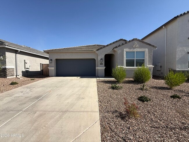 Building Photo - 1723 W Sombra Ave