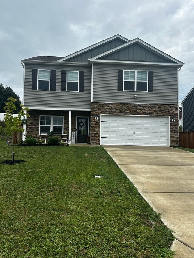 Building Photo - 3 bed/2.5 bath with garage - E Morristown, TN Rental