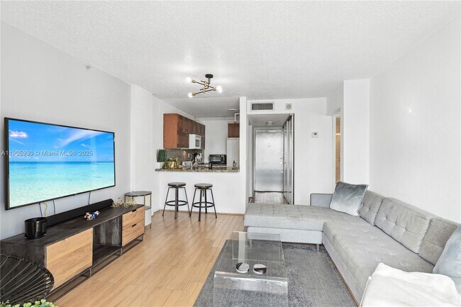 Photo - 1035 West Ave Unit 506