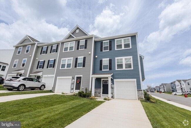 Building Photo - 135 Tuxford Rd Rental