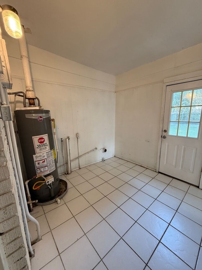 Photo - 905 S 23rd St