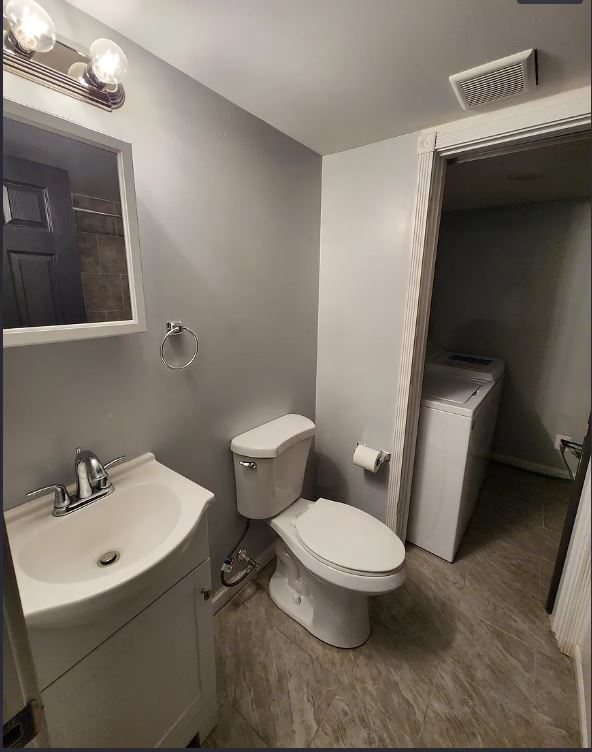 Photo - 107 S Wolfe St