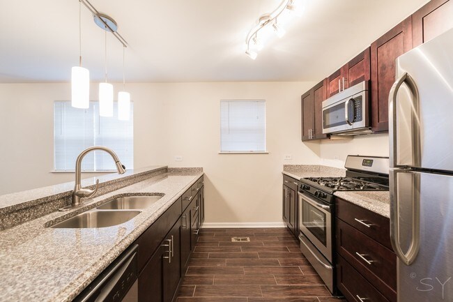 Photo - 1493 N Larrabee St Unidad B