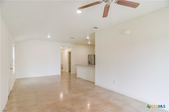 Photo - 2317 A Alterman Dr