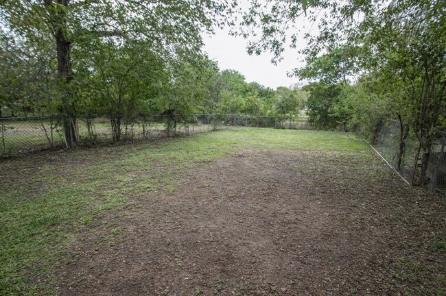 Photo - 932 Poinsettia St Unidad 1