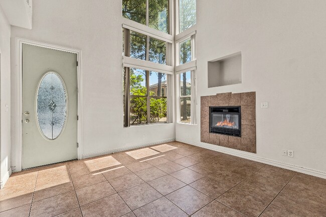 Photo - 1378 E Hatcher Dr