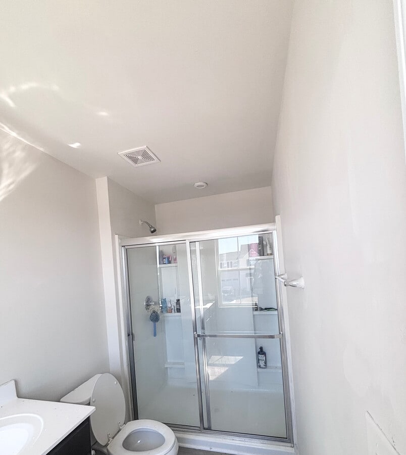 Photo - Room in House on Browband St