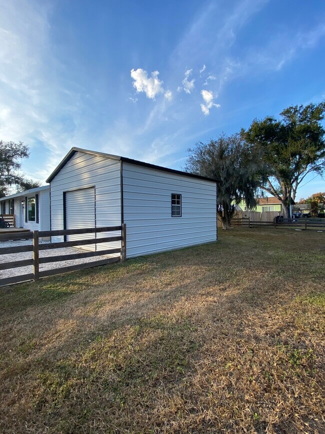 Photo - 12120 71st St E