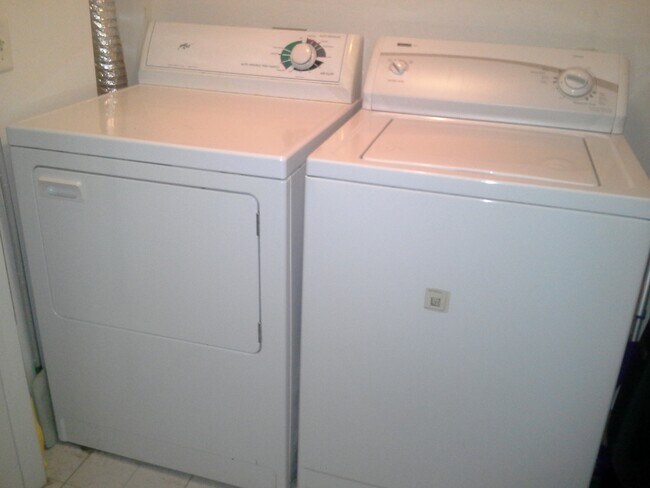 Photo - 4000 SW 23rd St Unit Countryside at University