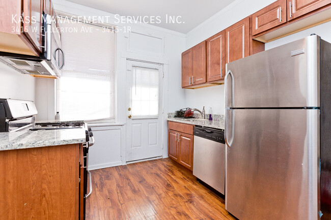 Logan Square 2 Bed, SS Appliances/Dishwash... - Logan Square 2 Bed, SS Appliances/Dishwash... Apartment Unit 3415-1R