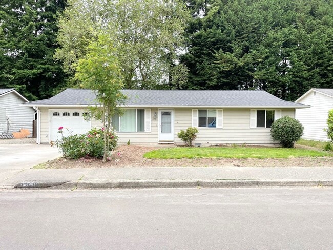 Building Photo - Remodeled 3+1 Bed 2 Bath Rambler in Juanita Rental