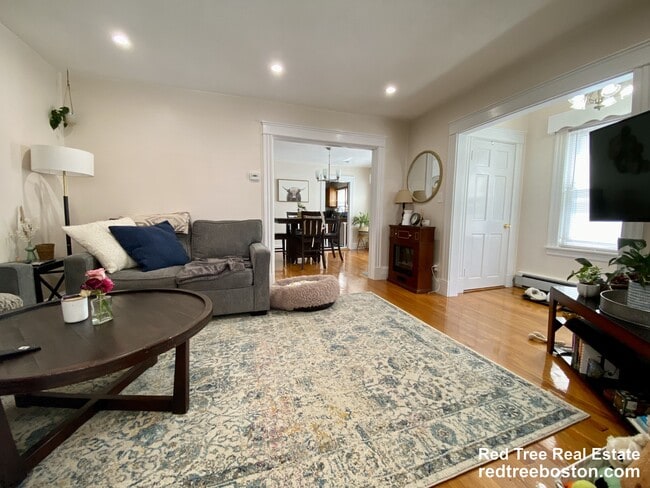 Photo - 71 Edenfield Ave