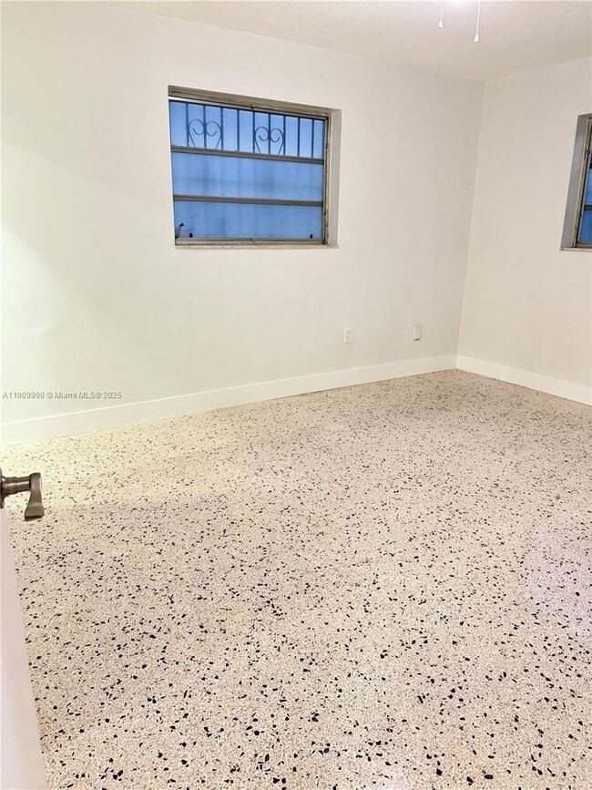 Photo - 1143 NW 32nd Ave