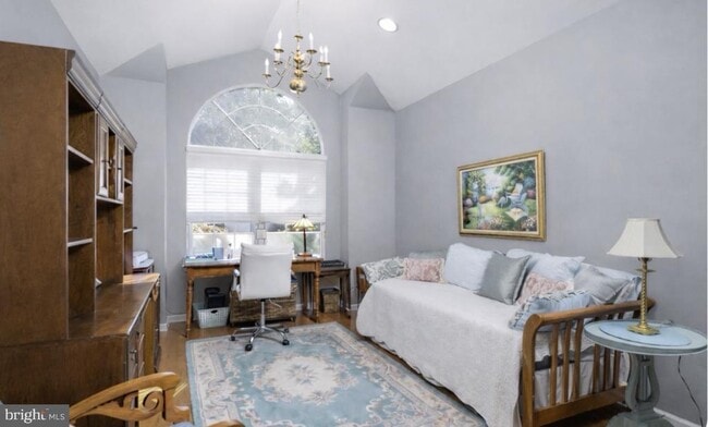 Photo - 124 Ridgway Dr