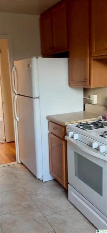 Photo - 704 6th Ave Unidad 8