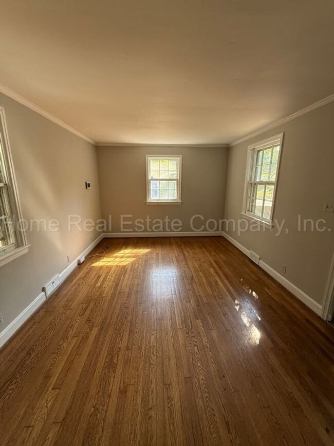 Photo - 1442 Revere Rd