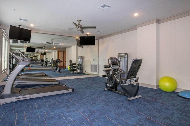 Photo - Scott Street Lofts