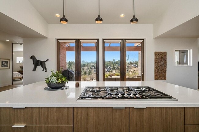 Photo - Luxury Tetherow Home | 3BR Furnished Retreat Near Mt. Bachelor